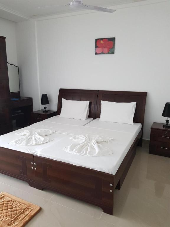 Diamond Plaza Hotel Grand Anse  Ngoại thất bức ảnh